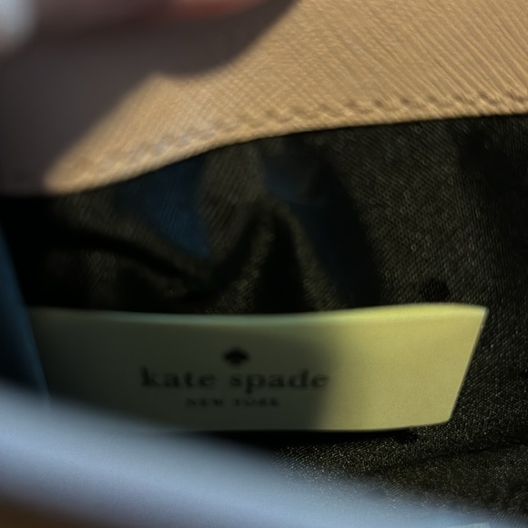 Small Kate spade pink purse - Picture 6 of 7